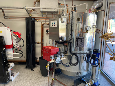 The Wheelers Hill Dry Cleaning & Laundry shopfront sign